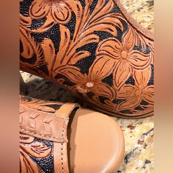 Myra MONIKA BOOT IN HAND-TOOLED LEATHER size 8 - Picture 11 of 16